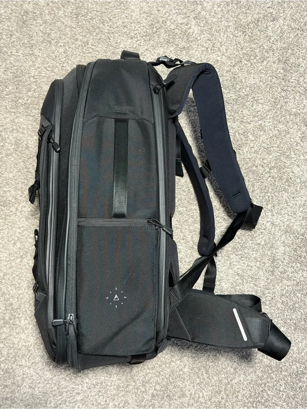 Nomatic Navigator Series Travel Backpack 32L - Used